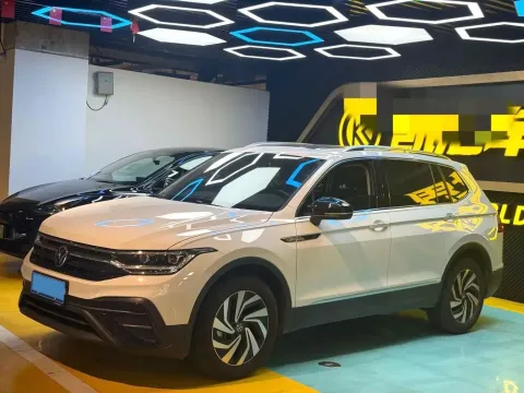 2024 VOLKSWAGEN TIGUAN L,autocango,china used car exporter,china ev exporter,chinese used car exporter,chinese used ev exporter