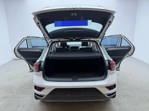 2022 Volkswagen T-Roc 1.4T 150HP L4 7DCT