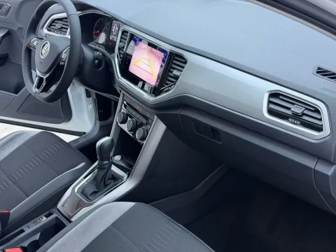 2022 Volkswagen T-Roc 1.4T 150HP L4 7DCT