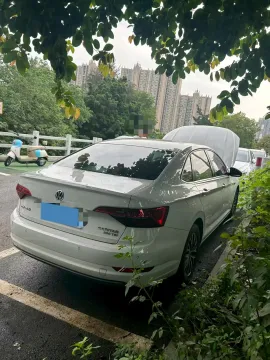 2019 Volkswagen Tharu 1.4T 150HP L4 7DCT