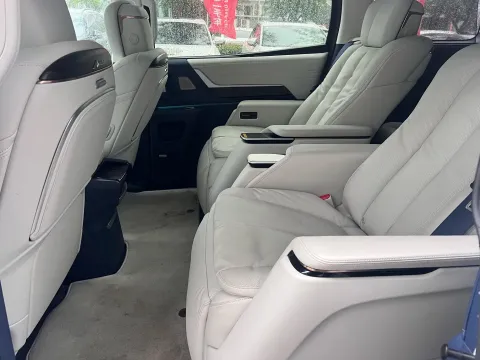 2025 Buick Century 2.0T 237HP L4 9AT