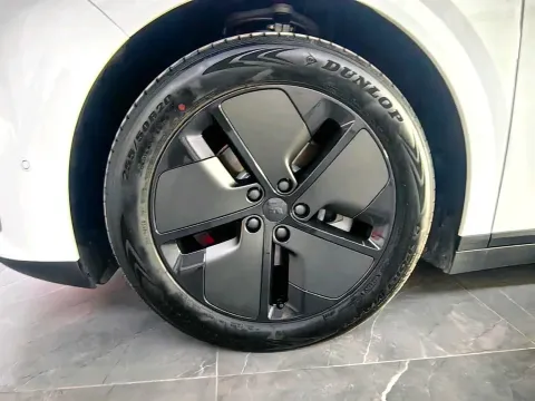 2025 Li i6 BEV