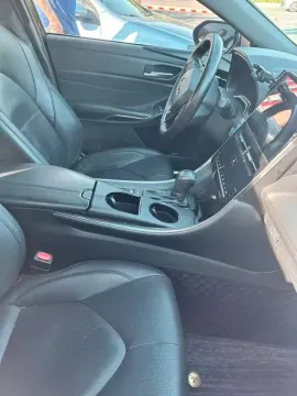 2022 Toyota Avalon 2.5L 178HP L4 E-CVT Hybrid