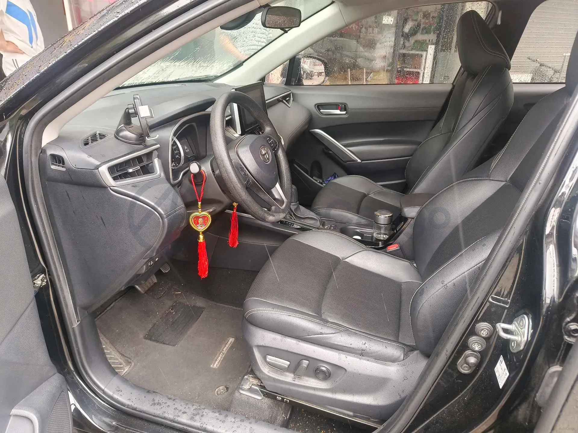 2023 Toyota Frontlander 2.0L 171HP L4 CVT,autocango,china used car exporter,china ev exporter,chinese used car exporter,chinese used ev exporter