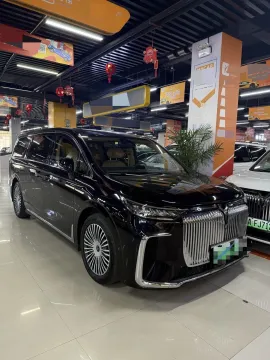 2025 Voyah Dream 1.5T 150HP L4 1DHT PHEV 41.7KWH,autocango,china used car exporter,china ev exporter,chinese used car exporter,chinese used ev exporter
