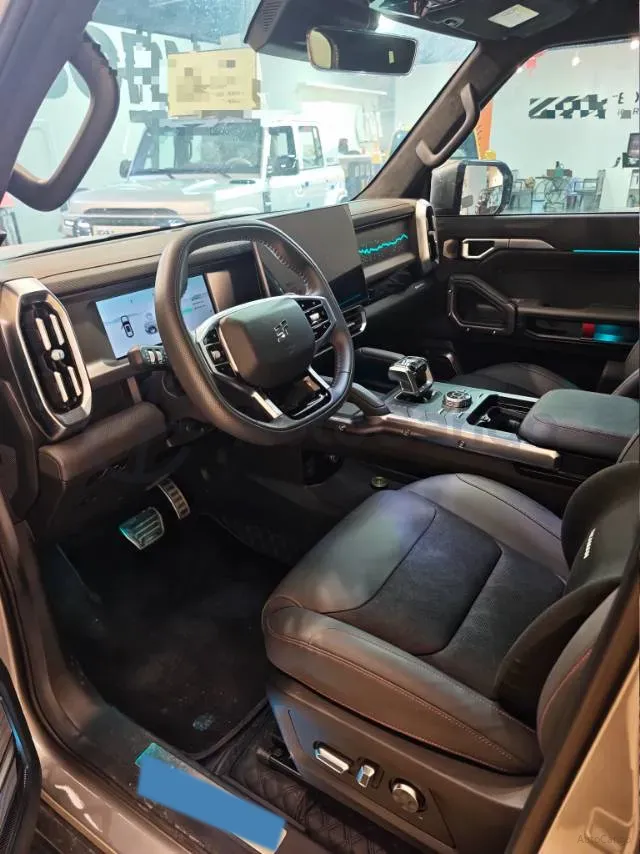 2024 Jetour ShanHai TravellerC-DM 1.5T 156HP L4 3DHT PHEV 43.24KWH,autocango,china used car exporter,china ev exporter,chinese used car exporter,chinese used ev exporter