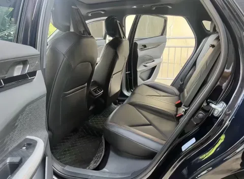 2022 ChangAn UNI-V 1.5T 188HP L4 7DCT 4