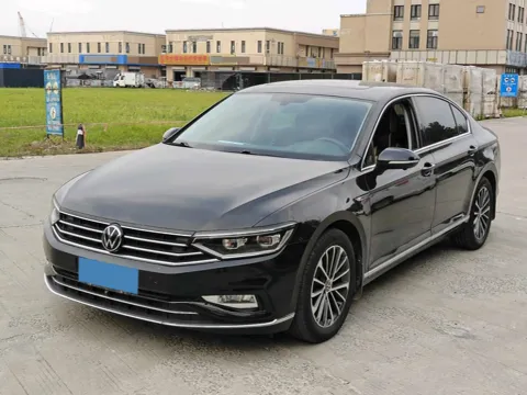 2020 VOLKSWAGEN MAGOTAN,autocango,china used car exporter,china ev exporter,chinese used car exporter,chinese used ev exporter
