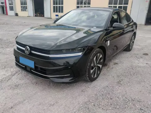 2024 VOLKSWAGEN MAGOTAN,autocango,china used car exporter,china ev exporter,chinese used car exporter,chinese used ev exporter