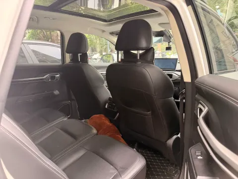 2020 Geely Okavango 1.8T 184HP L4 7DCT,autocango,china used car exporter,china ev exporter,chinese used car exporter,chinese used ev exporter