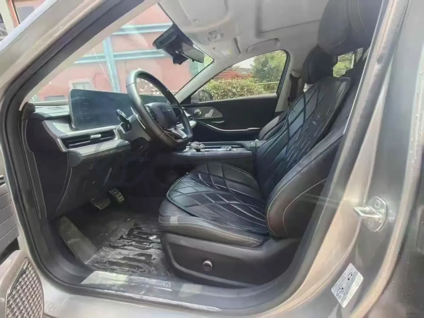 2025 Chery Arrizo 8 2.0T 254HP L4 7DCT,autocango,china used car exporter,china ev exporter,chinese used car exporter,chinese used ev exporter
