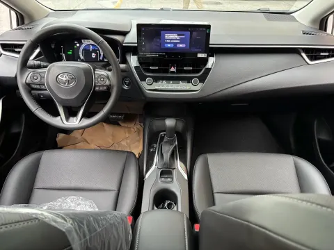 2024 Toyota Corolla Cross 2.0L 152HP L4 E-CVT Hybrid