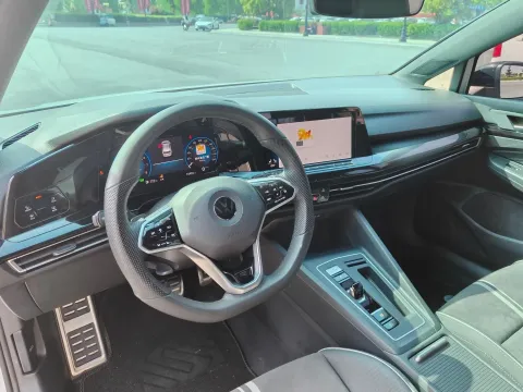 2023 Volkswagen Golf 1.4T 150HP L4 7DCT,autocango,china used car exporter,china ev exporter,chinese used car exporter,chinese used ev exporter