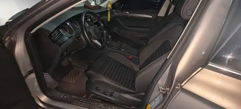 2020 Volkswagen Magotan 2.0T 186HP L4 7DCT,autocango,china used car exporter,china ev exporter,chinese used car exporter,chinese used ev exporter