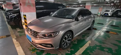 2020 VOLKSWAGEN MAGOTAN,autocango,china used car exporter,china ev exporter,chinese used car exporter,chinese used ev exporter