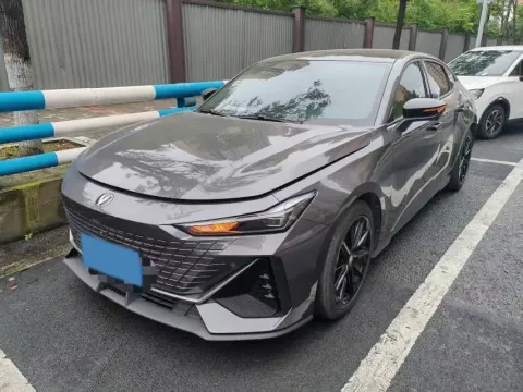 2022 CHANGAN UNI-V,autocango,china used car exporter,china ev exporter,chinese used car exporter,chinese used ev exporter