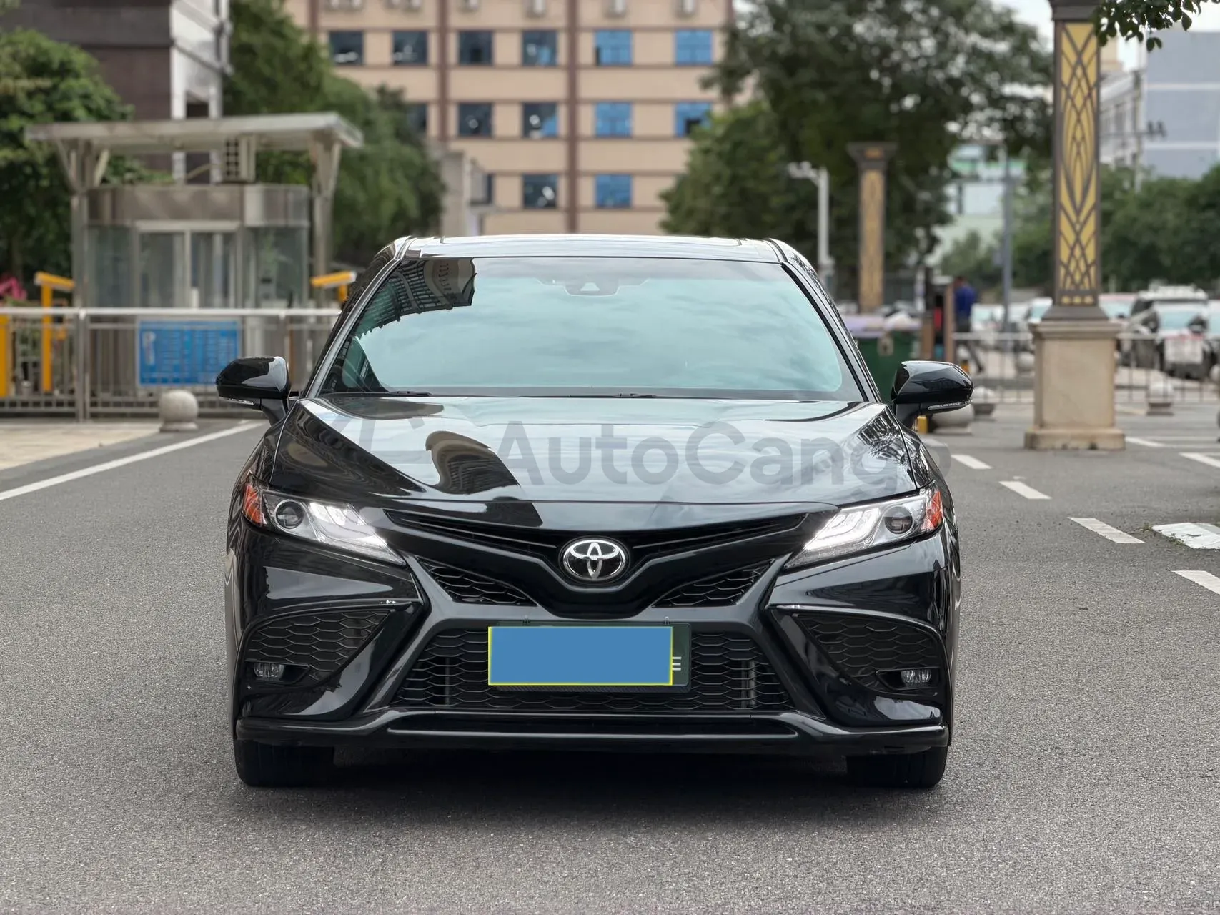 2023 Toyota Camry 2.0L 177HP L4 CVT,autocango,china used car exporter,china ev exporter,chinese used car exporter,chinese used ev exporter
