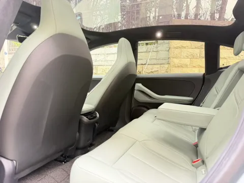 2023 NIO ET5T BEV 75KWH