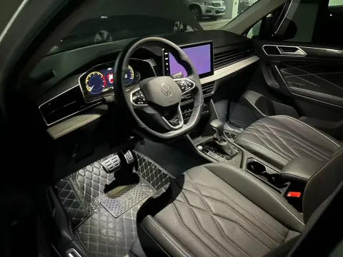 2022 Toyota Wildlander 2.5L 178HP L4 E-CVT Hybrid,autocango,china used car exporter,china ev exporter,chinese used car exporter,chinese used ev exporter