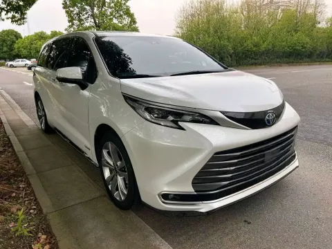 2024 Toyota Sienna 2.5L 189HP L4 E-CVT Hybrid,autocango,china used car exporter,china ev exporter,chinese used car exporter,chinese used ev exporter