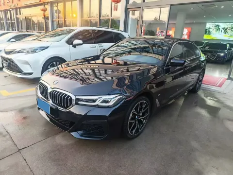 2022 BMW 5 SERIES,autocango,china used car exporter,china ev exporter,chinese used car exporter,chinese used ev exporter