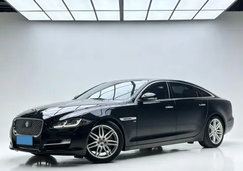 2018 JAGUAR XJ,autocango,china used car exporter,china ev exporter,chinese used car exporter,chinese used ev exporter