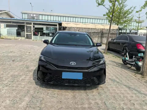 2024 Toyota Camry 2.0L 152HP L4 E-CVT Hybrid,autocango,china used car exporter,china ev exporter,chinese used car exporter,chinese used ev exporter