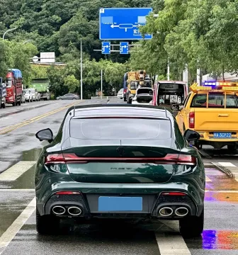 2025 MG 7 2.0T 261HP L4 9AT
