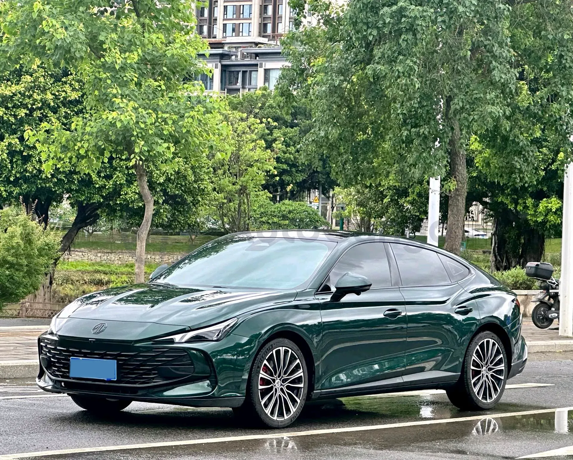 2025 MG 7 2.0T 261HP L4 9AT,autocango,china used car exporter,china ev exporter,chinese used car exporter,chinese used ev exporter
