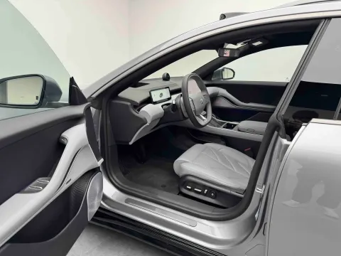 2025 NIO ET5T BEV