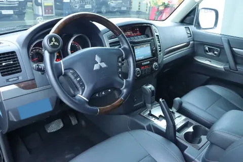 2010 Toyota Land Cruiser Prado 2.7L 163HP L4 4AT,autocango,china used car exporter,china ev exporter,chinese used car exporter,chinese used ev exporter