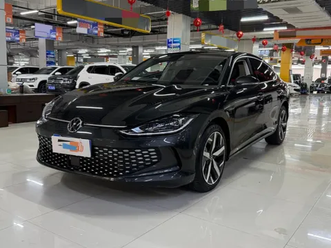2023 VOLKSWAGEN LAMANDO,autocango,china used car exporter,china ev exporter,chinese used car exporter,chinese used ev exporter