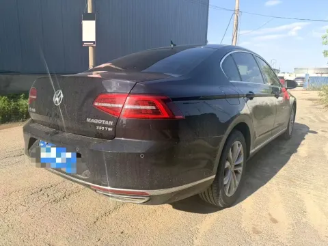 2019 Volkswagen Magotan 2.0T 186HP L4 7DCT,autocango,china used car exporter,china ev exporter,chinese used car exporter,chinese used ev exporter