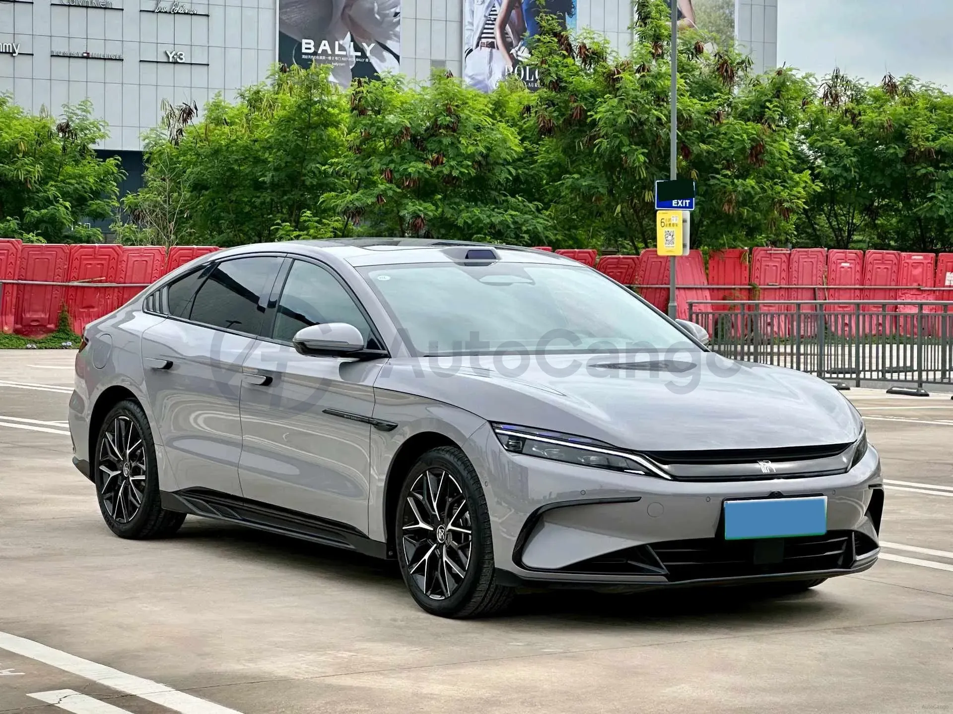 2025 BYD Han 1.5T 156HP L4 E-CVT PHEV,autocango,china used car exporter,china ev exporter,chinese used car exporter,chinese used ev exporter