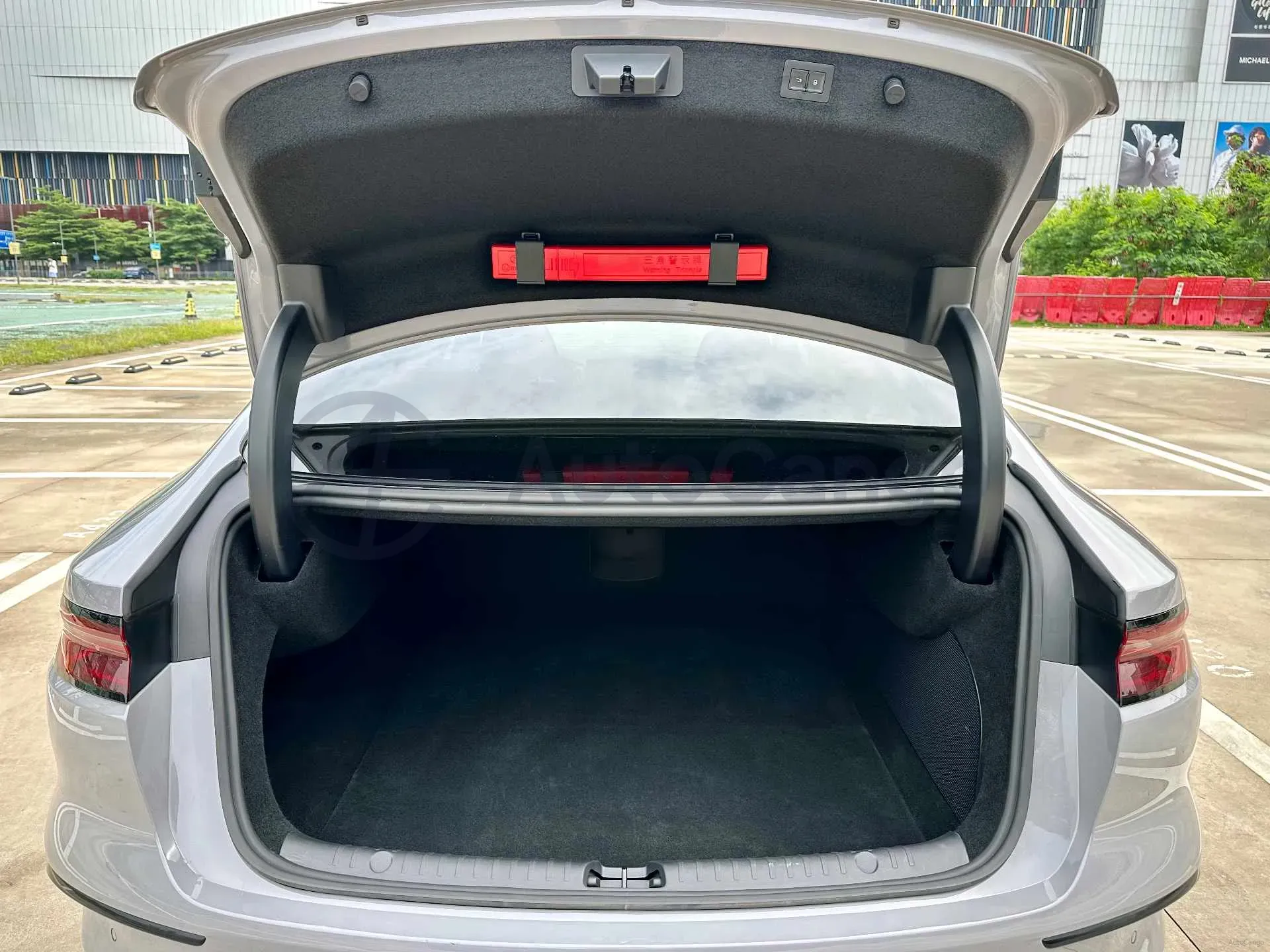 2025 BYD Han 1.5T 156HP L4 E-CVT PHEV,autocango,china used car exporter,china ev exporter,chinese used car exporter,chinese used ev exporter