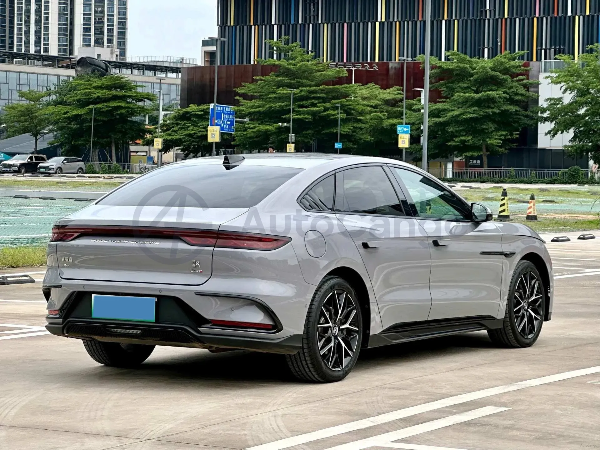 2025 BYD Han 1.5T 156HP L4 E-CVT PHEV,autocango,china used car exporter,china ev exporter,chinese used car exporter,chinese used ev exporter