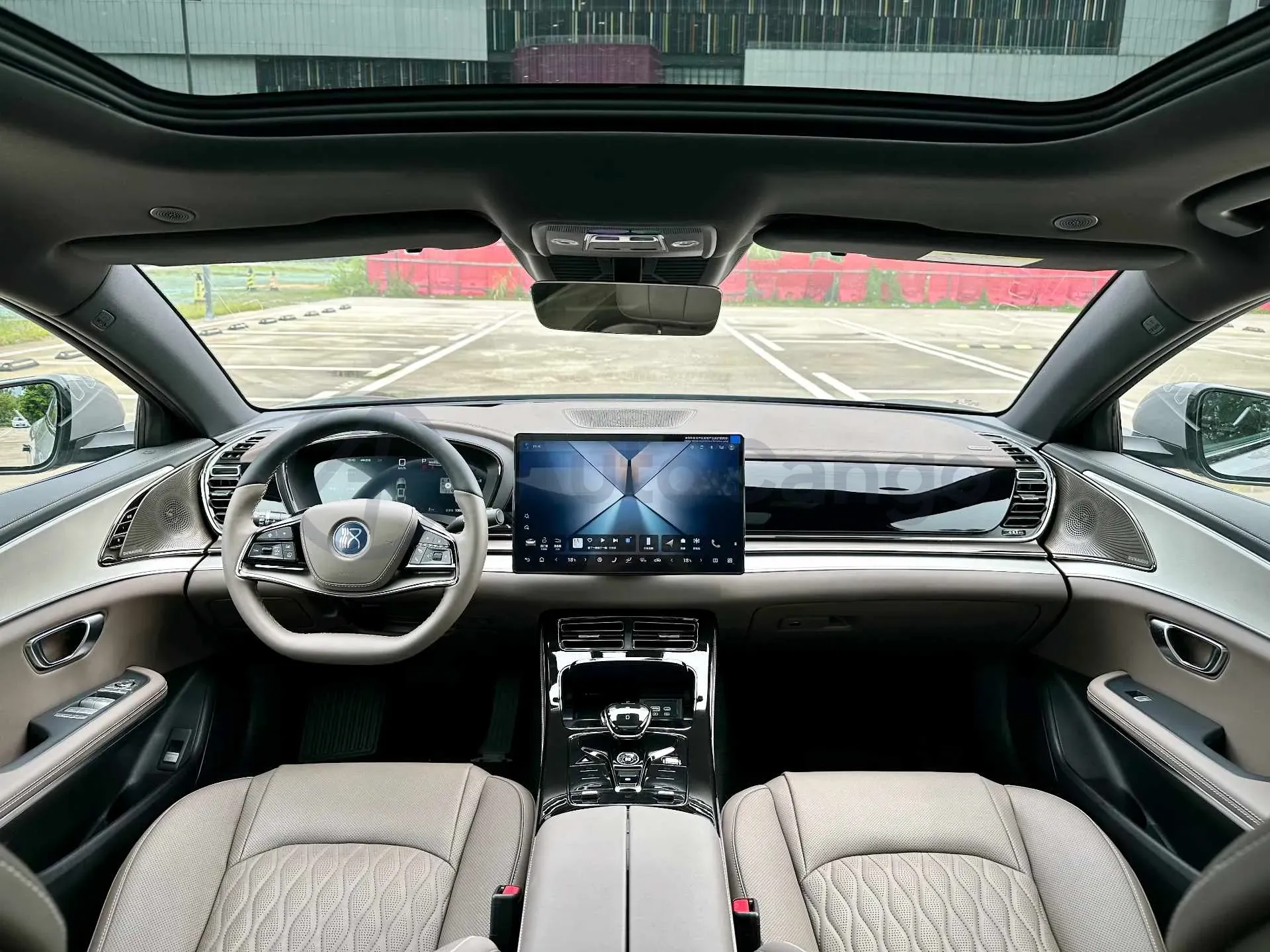 2025 BYD Han 1.5T 156HP L4 E-CVT PHEV,autocango,china used car exporter,china ev exporter,chinese used car exporter,chinese used ev exporter