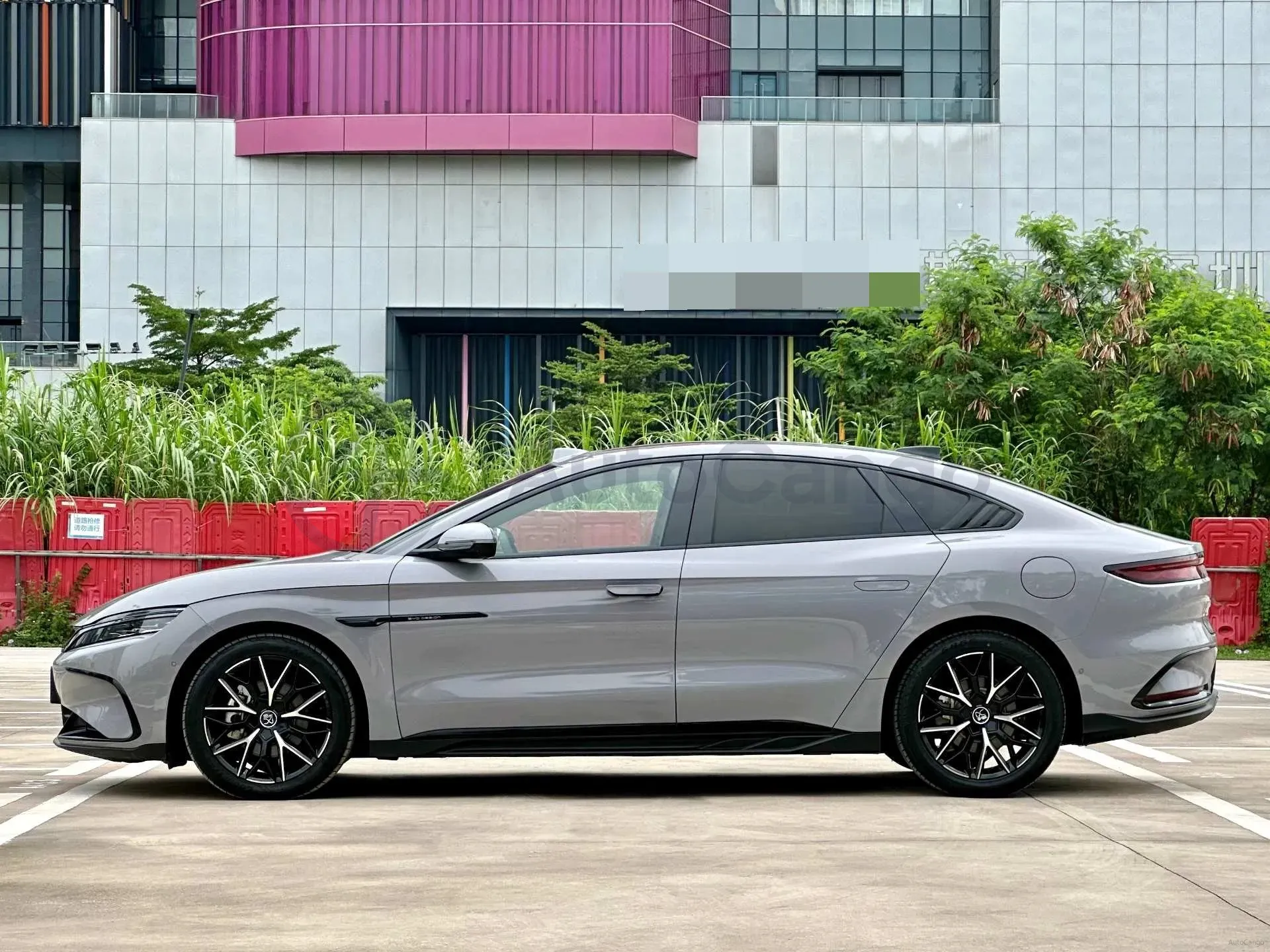 2025 BYD Han 1.5T 156HP L4 E-CVT PHEV,autocango,china used car exporter,china ev exporter,chinese used car exporter,chinese used ev exporter
