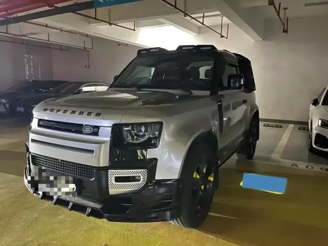 2022 LAND ROVER DEFENDER,autocango,china used car exporter,china ev exporter,chinese used car exporter,chinese used ev exporter