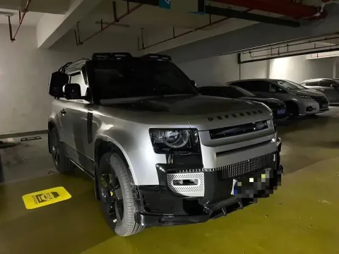 2022 Land Rover Defender 3.0T 400HP L6 8AT