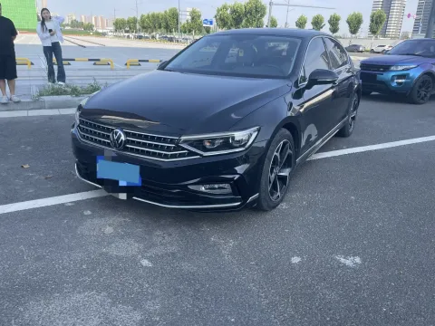 2023 VOLKSWAGEN MAGOTAN,autocango,china used car exporter,china ev exporter,chinese used car exporter,chinese used ev exporter