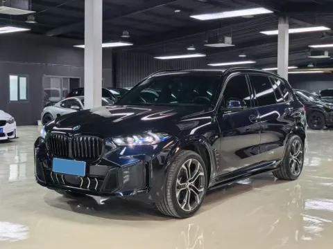 2025 BMW X5,autocango,china used car exporter,china ev exporter,chinese used car exporter,chinese used ev exporter