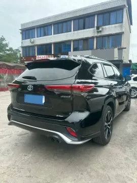 2022 Toyota Crown Kluger 2.5L 192HP L4 E-CVT Hybrid,autocango,china used car exporter,china ev exporter,chinese used car exporter,chinese used ev exporter