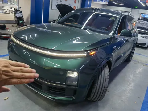 2022 LI L9,autocango,china used car exporter,china ev exporter,chinese used car exporter,chinese used ev exporter