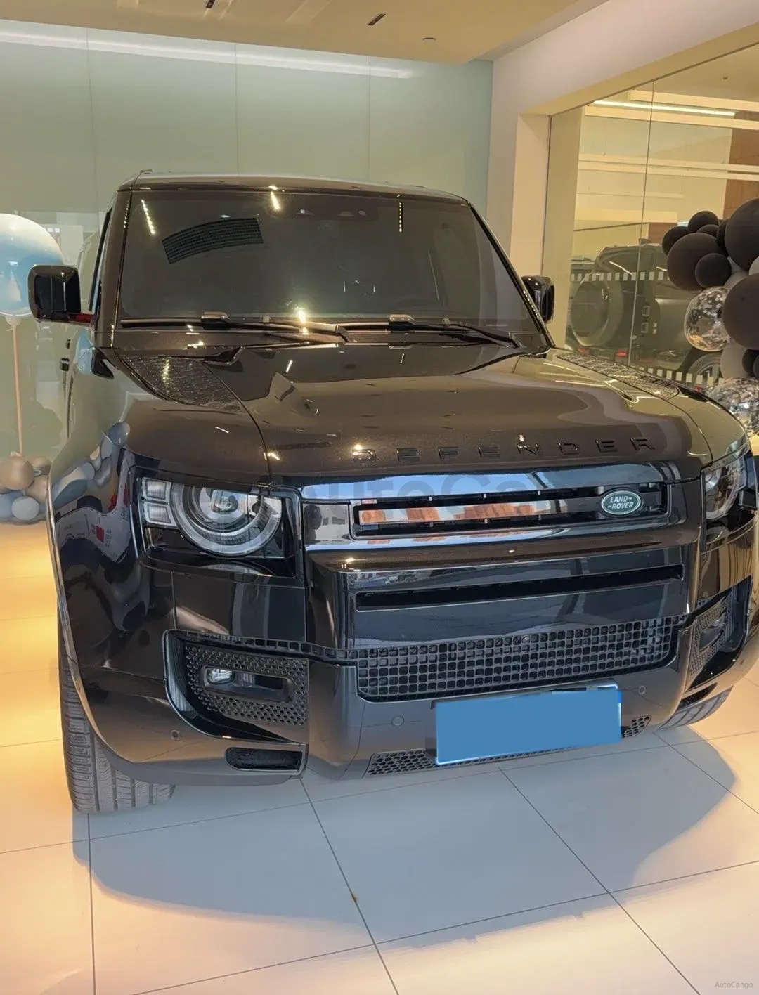 2025 Land Rover Defender 3.0T 400HP L6 8AT,autocango,china used car exporter,china ev exporter,chinese used car exporter,chinese used ev exporter