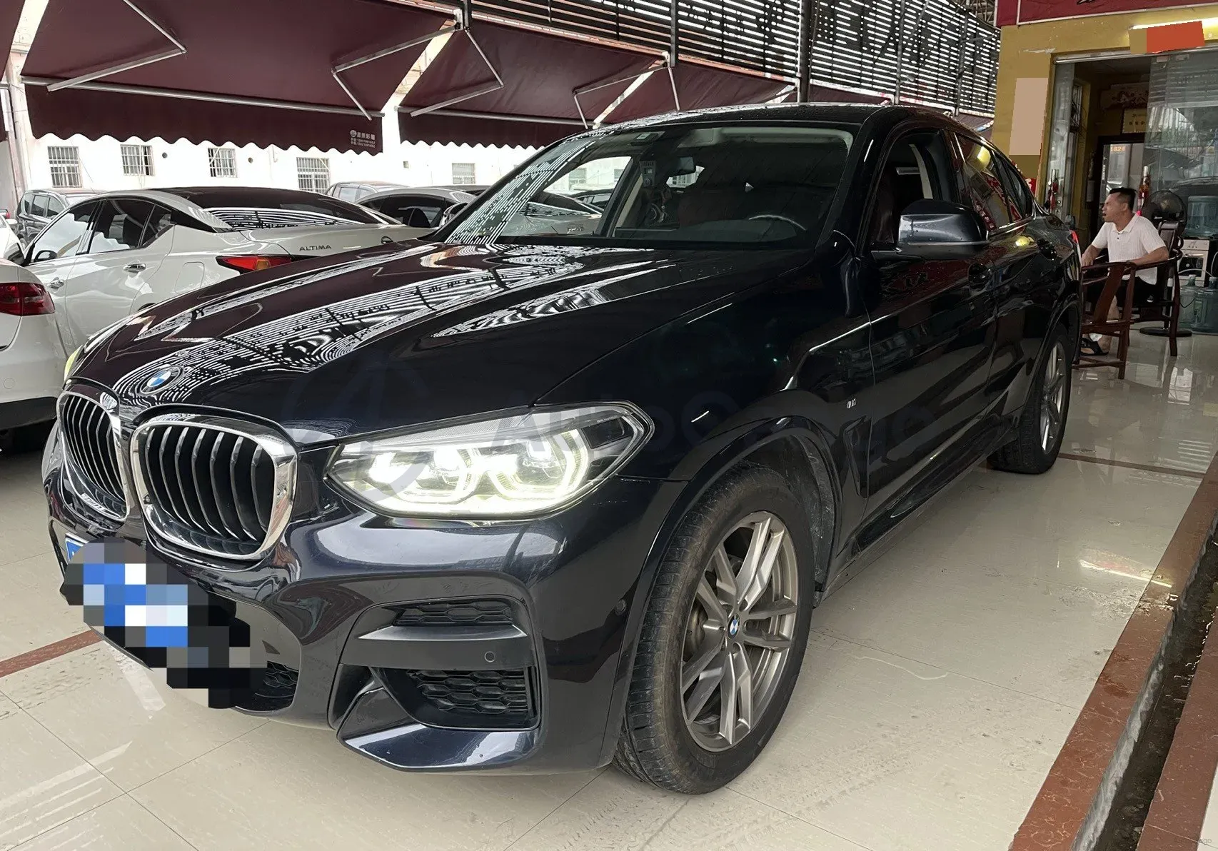 2021 BMW X4 2.0T 184HP L4 8AT,autocango,china used car exporter,china ev exporter,chinese used car exporter,chinese used ev exporter