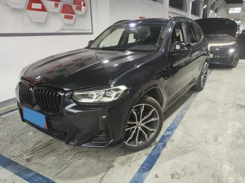 2022 BMW X3,autocango,china used car exporter,china ev exporter,chinese used car exporter,chinese used ev exporter