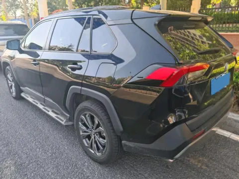 2023 Toyota RAV4 2.5L 178HP L4 E-CVT Hybrid,autocango,china used car exporter,china ev exporter,chinese used car exporter,chinese used ev exporter