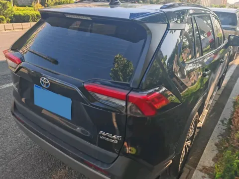 2023 Toyota RAV4 2.5L 178HP L4 E-CVT Hybrid,autocango,china used car exporter,china ev exporter,chinese used car exporter,chinese used ev exporter