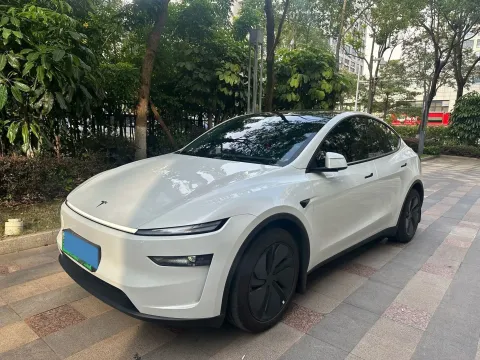 2025 TESLA MODEL Y,autocango,china used car exporter,china ev exporter,chinese used car exporter,chinese used ev exporter